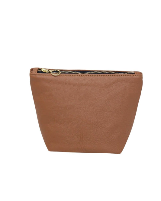 Stella Makeup Bag in caramel leather