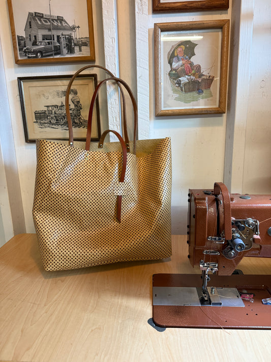 Megan Bag in XO leather