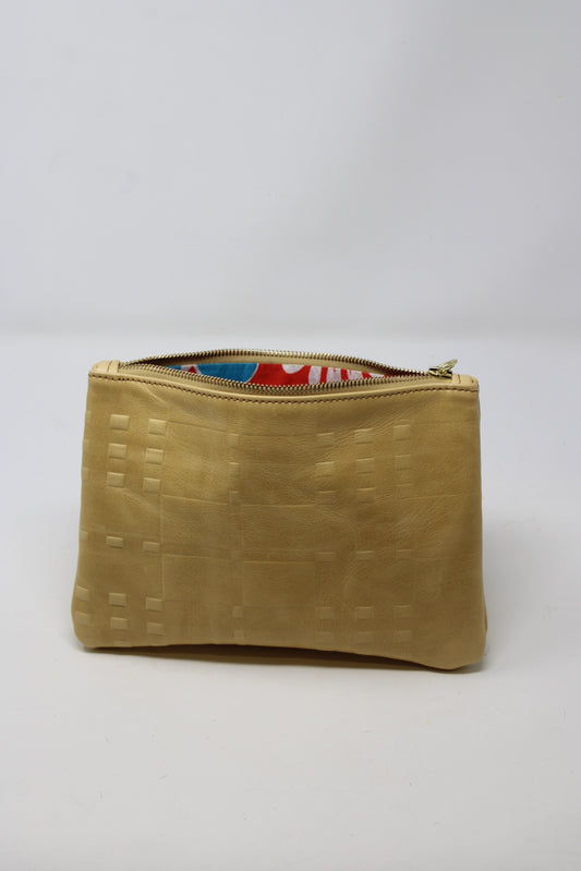 Bee Bag in embossed yellow plaid
