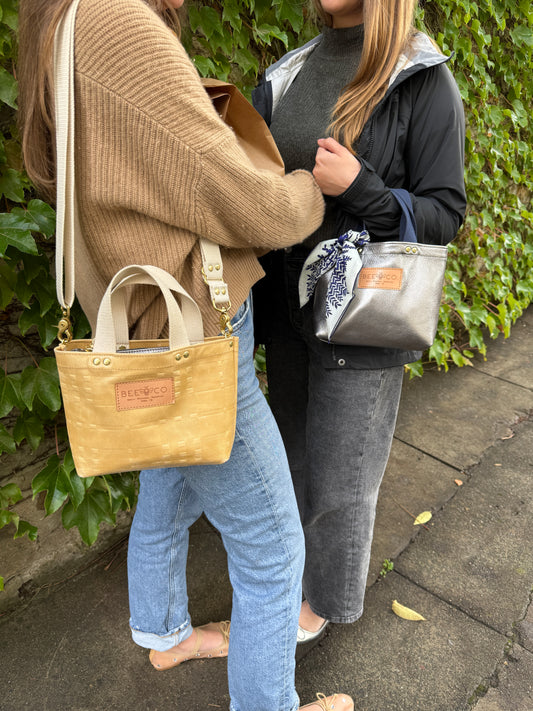 Micro Judy Tote Bag in yellow plaid